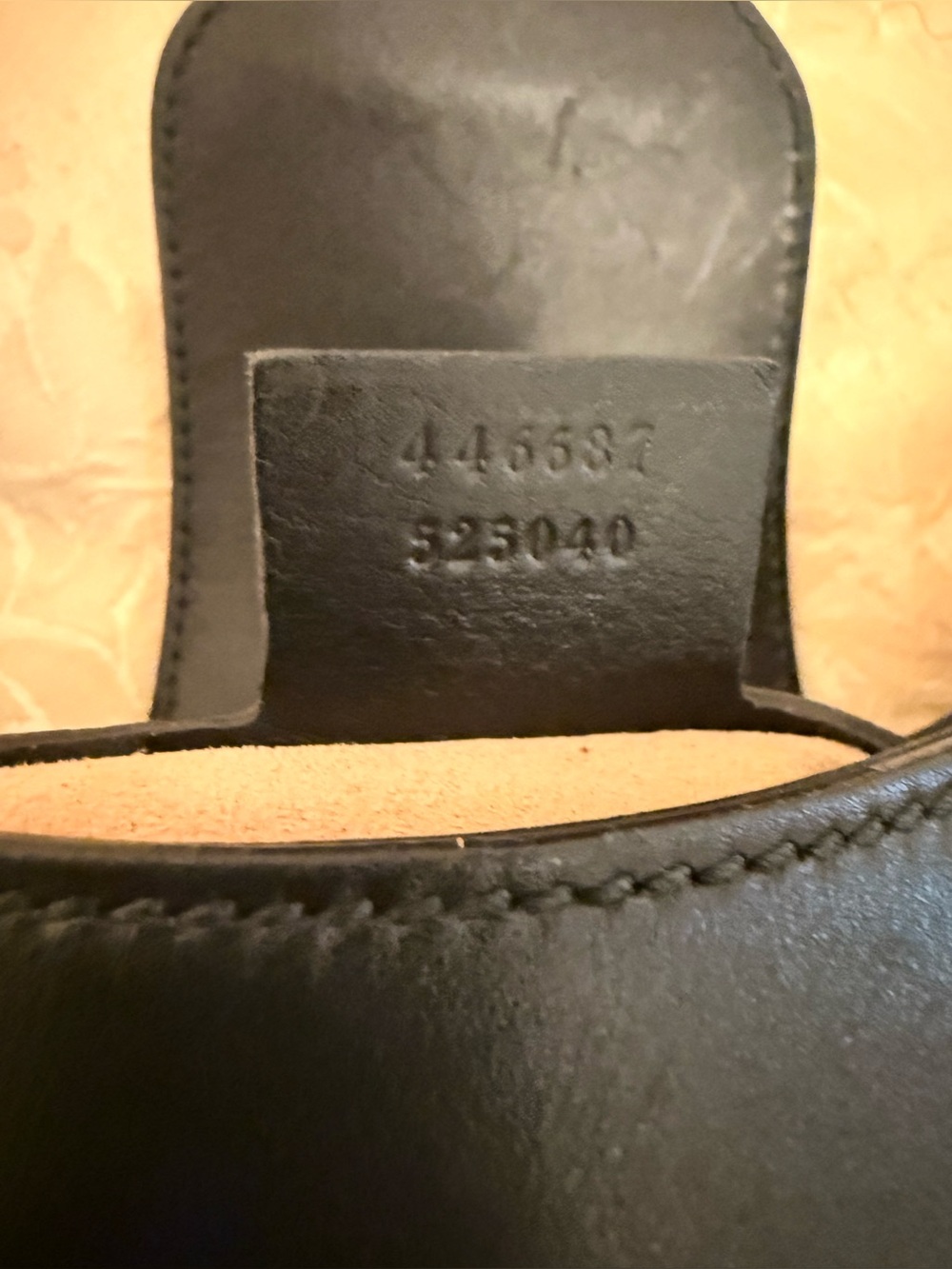 Gucci Black Leather Hobo with peacocks and flower blossom - Picture 7 of 7